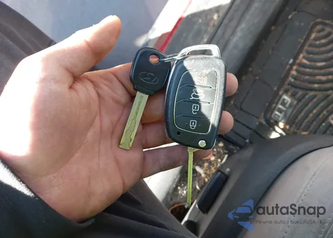 2015 Hyundai Sonata Sport z USA, uszkodzony, nr VIN 5NPE34AF5FH172866